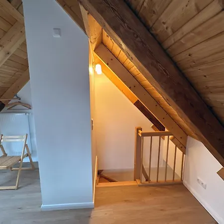 Lassen Hof 01 Bienenstock 아파트